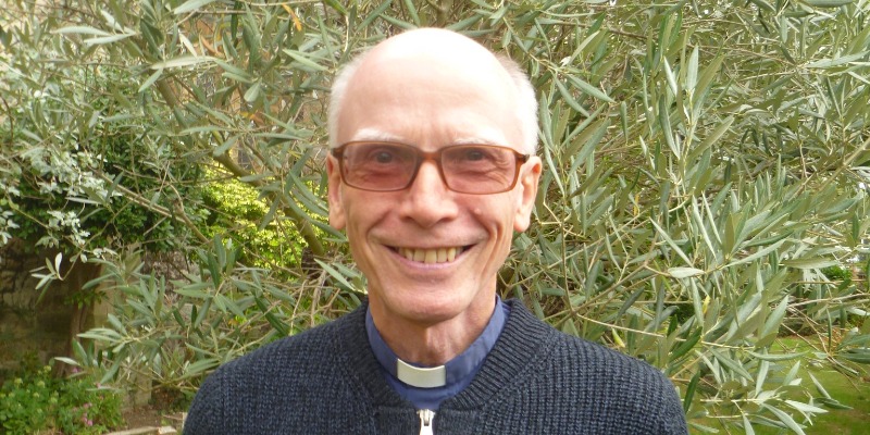 Victor (2)